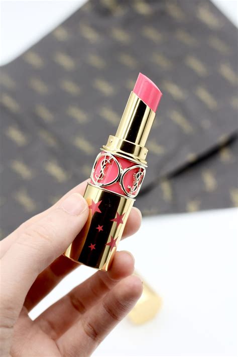 moels wearing ysl rouge volupte oil in stick lipstick 80|volupte shine lipstick review.